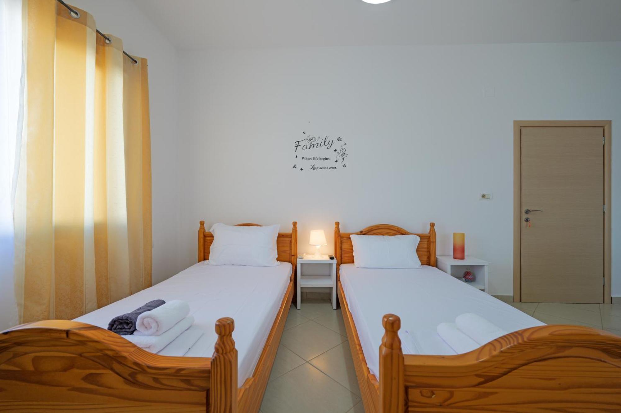 Central Garden Residence Sofia - Free Parking Ksamil Exterior photo